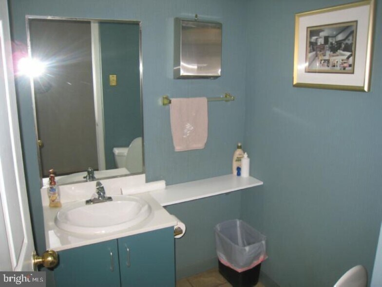 More Photos Of 579 3rd St, Atco Warehouse For Sale