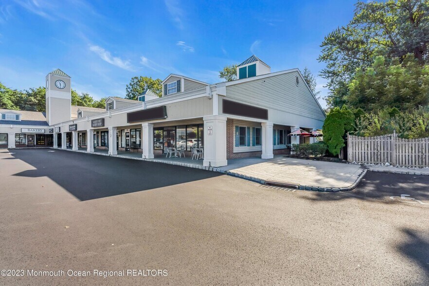 More Photos Of 231-263 Main St, Matawan Storefront For Sale