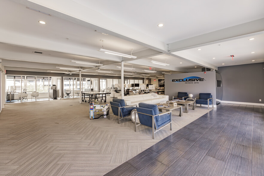 More Photos Of 313 Datura St, West Palm Beach Loft Creative Space For Lease