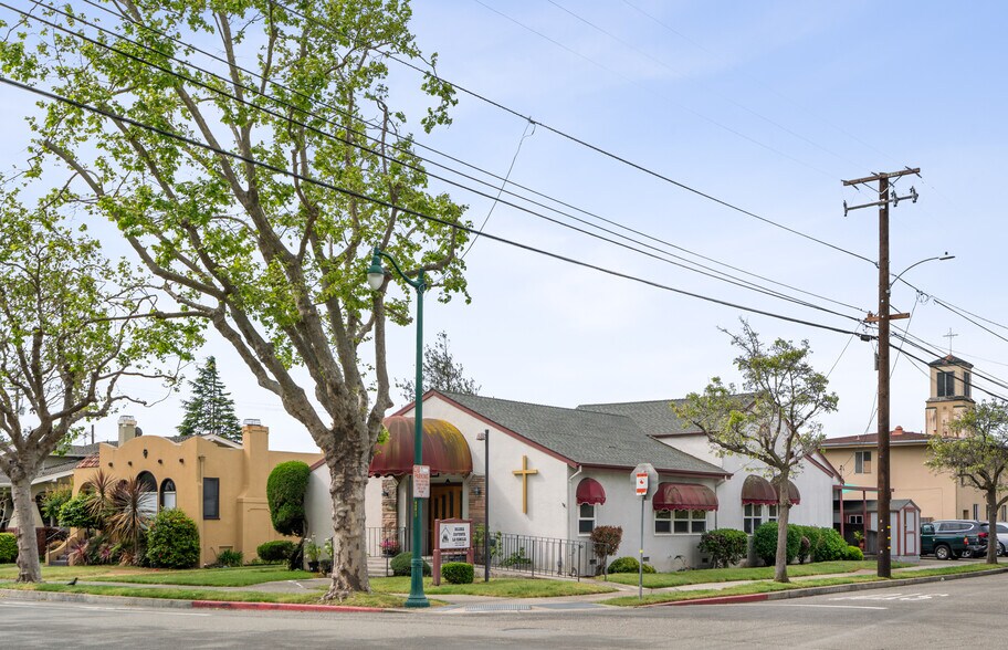 More Photos Of 3100 Central Ave, Alameda Religious Facility For Sale