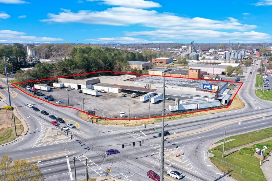 More Photos Of 910 W Ridge Rd, Gainesville Industrial For Sale