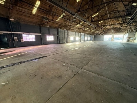 More Photos Of 2801 E Main St, Grand Prairie Manufacturing For Lease