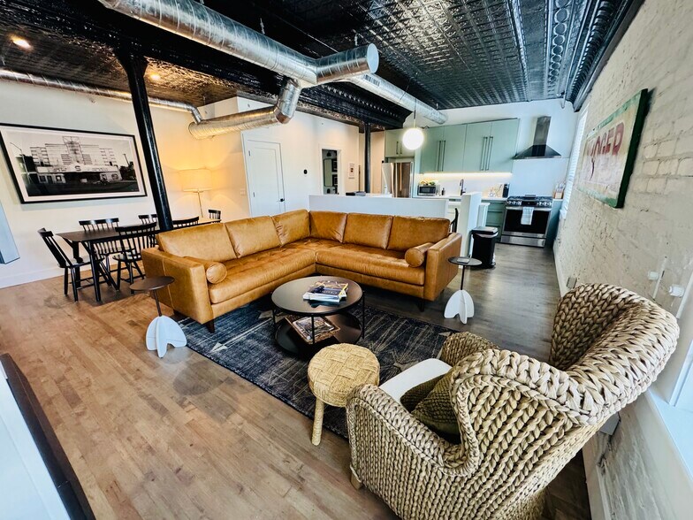 More Photos Of 211 Bridge St, Charlevoix Office For Sale