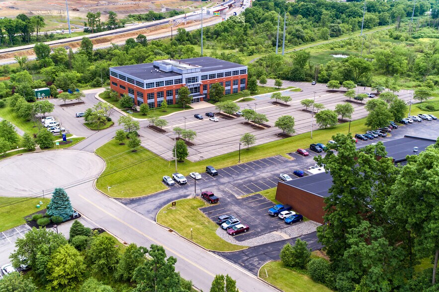 More Photos Of 300 Allegheny Dr, Warrendale Office For Lease