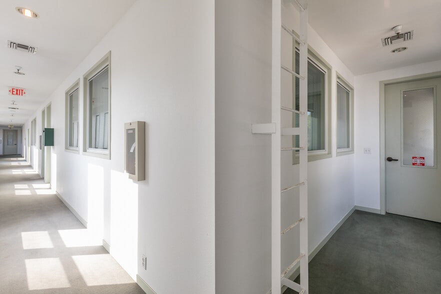 More Photos Of 236 Georgia St, Vallejo Office For Lease