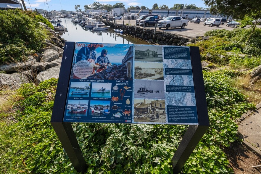 More Photos Of 170 Main St, North Kingstown Specialty For Sale