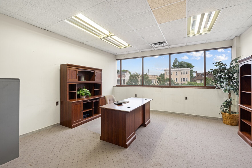 More Photos Of 600 W Main St, Norristown Showroom For Sale
