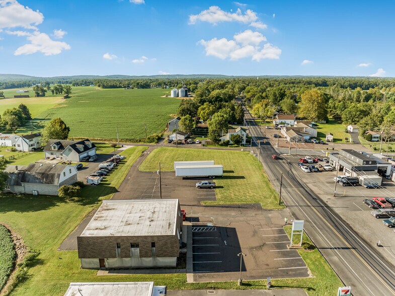 More Photos Of 519 Richlandtown Pike, Richlandtown Storefront Retail Residential For Lease