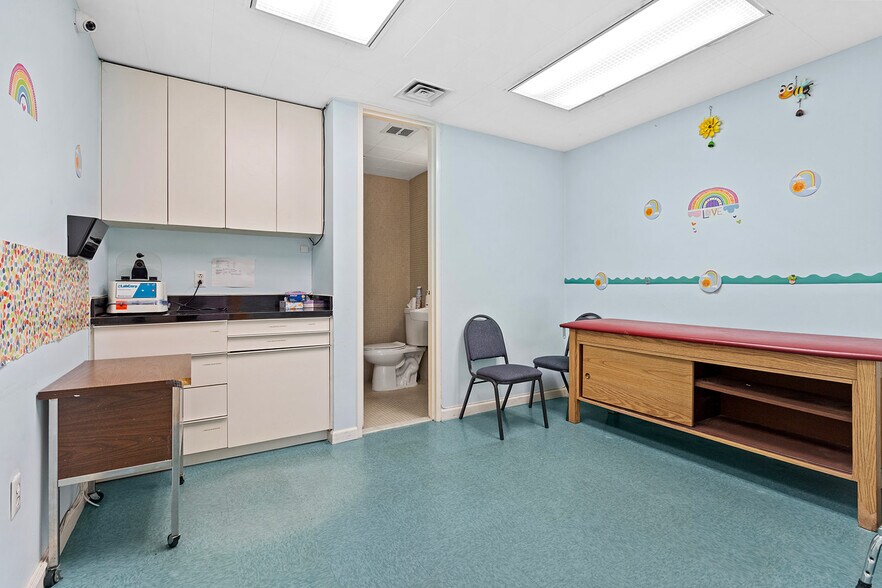 More Photos Of 124-132 Gregory Ave, Passaic Medical For Sale