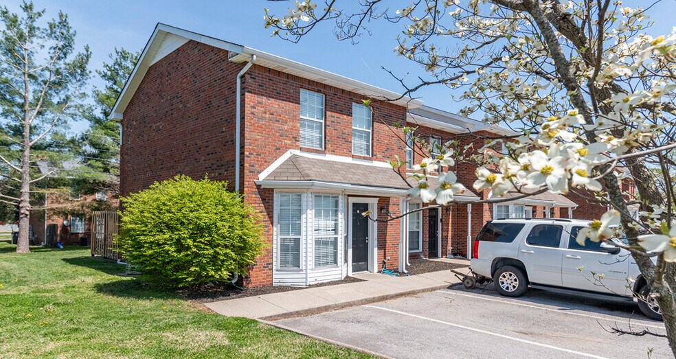 Primary Photo Of 291 Dunbar Cave Rd, Clarksville Multifamily For Sale