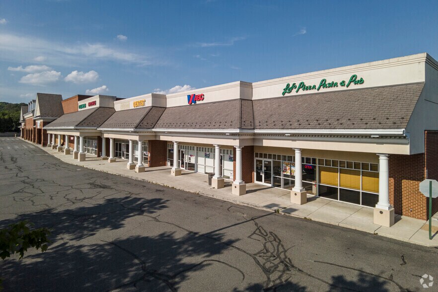 More Photos Of 7451-7475 Richmond Hwy, Alexandria Freestanding For Lease