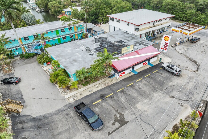 More Photos Of 27340 Overseas Hwy, Ramrod Key Hotel For Sale