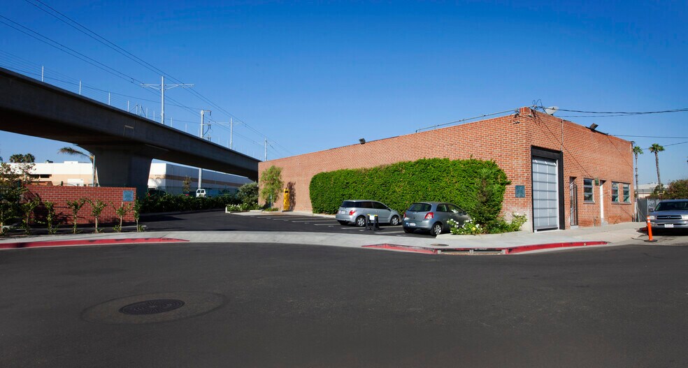 Primary Photo Of 3431 Wesley St, Culver City Loft Creative Space For Lease