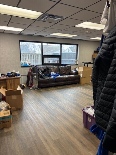 More Photos Of 829 Sheridan Dr, Tonawanda Freestanding For Sale