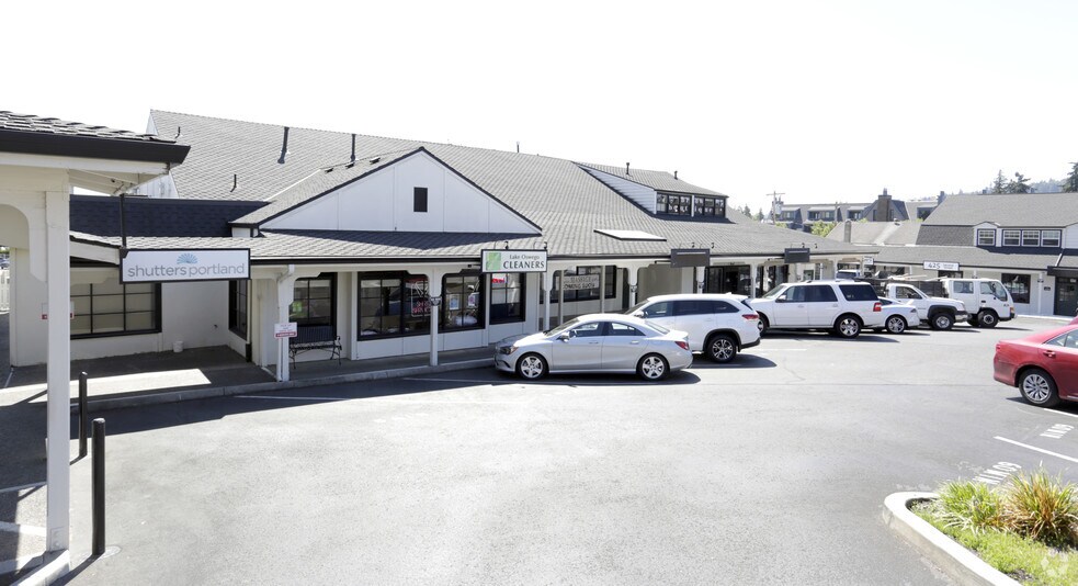 More Photos Of 480 SW 2nd St, Lake Oswego Unknown For Lease