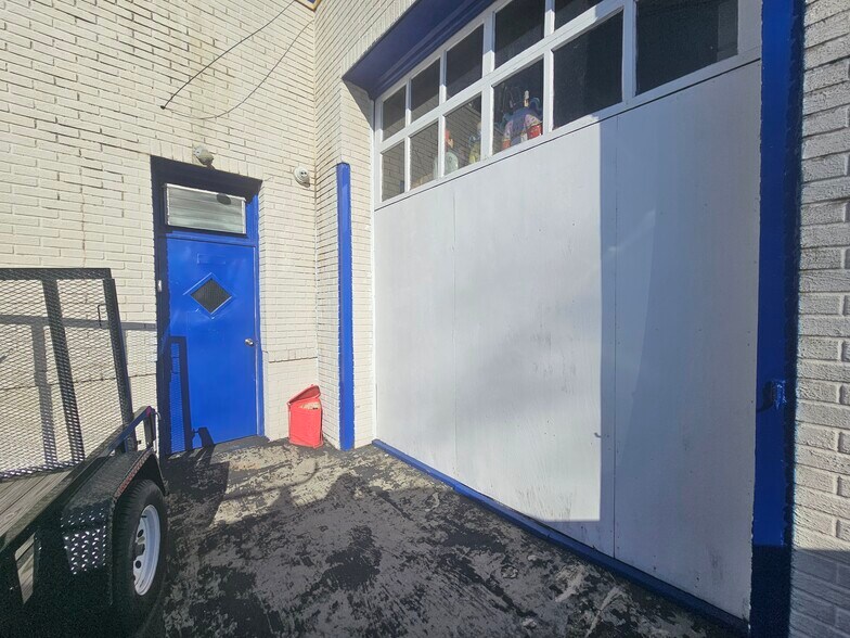 More Photos Of 50 Springfield Ave, Springfield Office For Lease