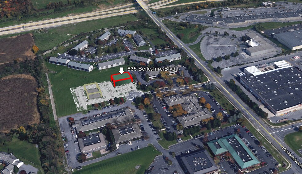 Primary Photo Of 835 Berkshire Blvd, Wyomissing Office For Lease