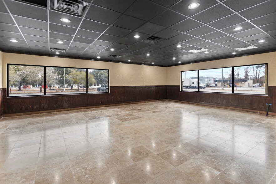 More Photos Of 720 E Oglethorpe Hwy, Hinesville Restaurant For Sale