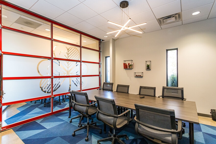 More Photos Of 450 Downes Ter, Louisville Warehouse For Sale