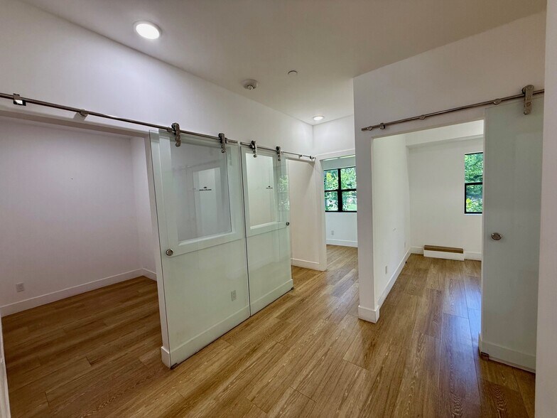 More Photos Of 214 Village Blvd, Incline Village Storefront Retail Residential For Lease