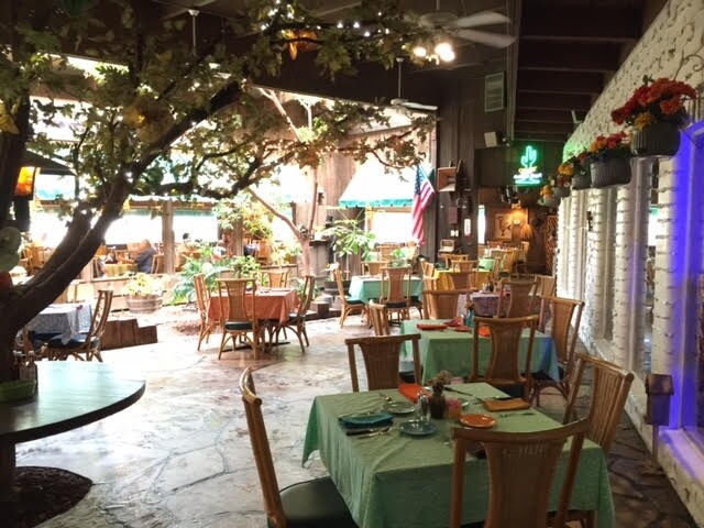 More Photos Of 690 Old Ca-58, Barstow Restaurant For Sale