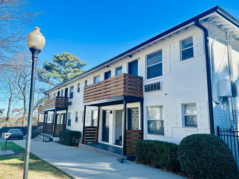 More Photos Of 2265 Perry Blvd NW, Atlanta Apartments For Sale