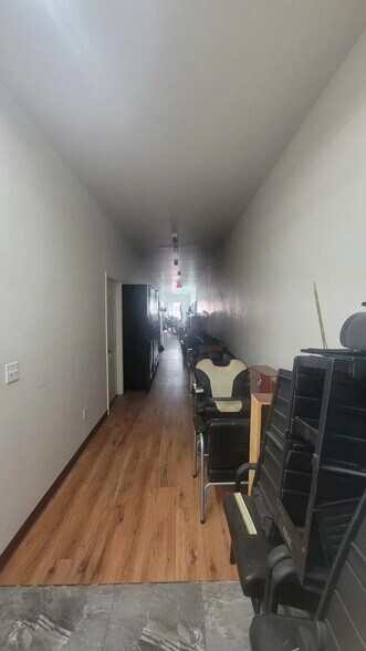 More Photos Of 409-413 N Main St, Eloy General Retail For Sale