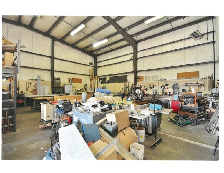 More Photos Of 44 Crugers Station Rd, Croton On Hudson Industrial For Sale