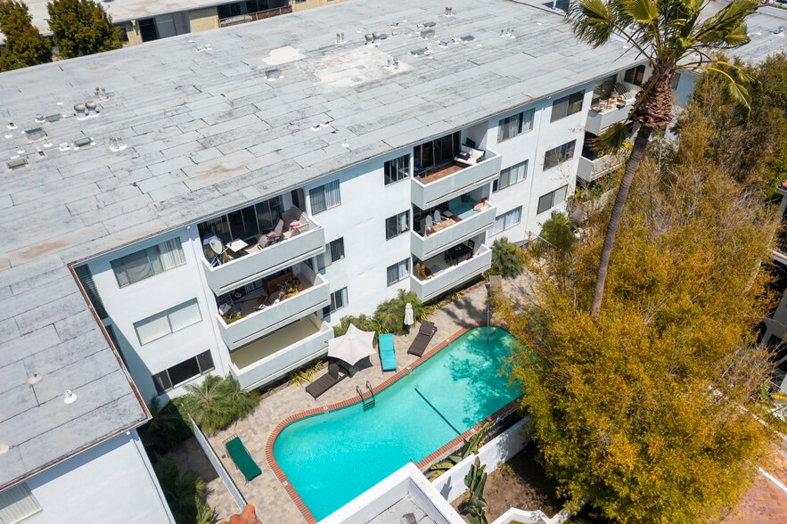 More Photos Of 537 San Vicente Blvd, Santa Monica Apartments For Sale