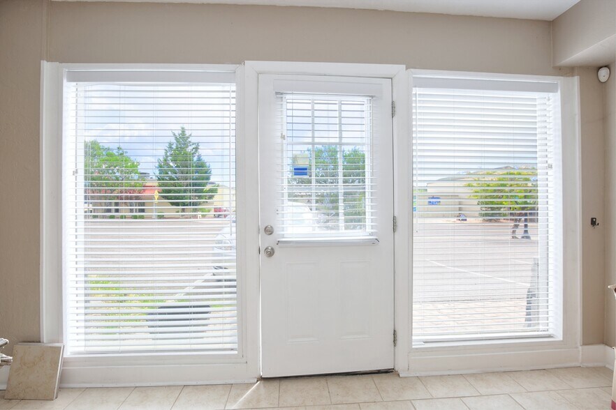 More Photos Of 404 W Main St, Payson Rehabilitation Center For Lease