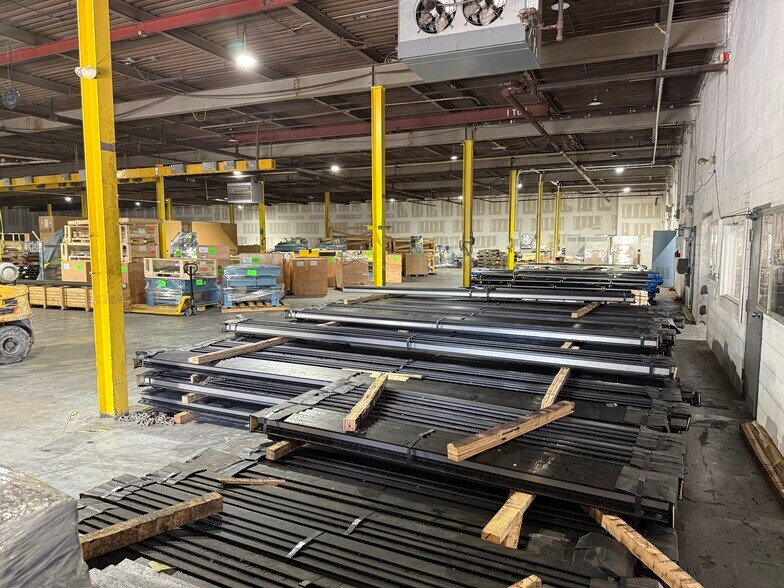 More Photos Of 524 Route 303, Orangeburg Manufacturing For Sale