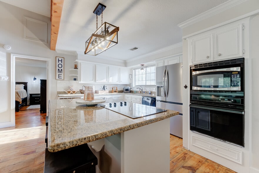 More Photos Of 19323 Belleau Wood Dr, Humble Flex For Sale