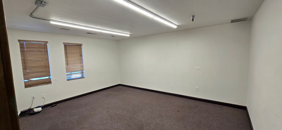 More Photos Of 2529 49th St, Boulder Warehouse For Lease