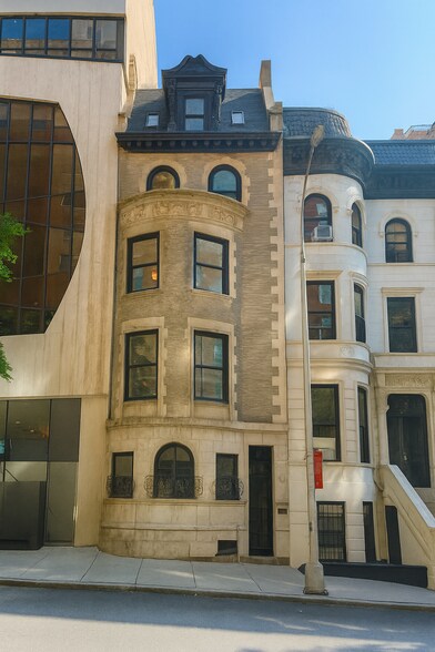 Primary Photo Of 304 W 81st St, New York Office For Sale