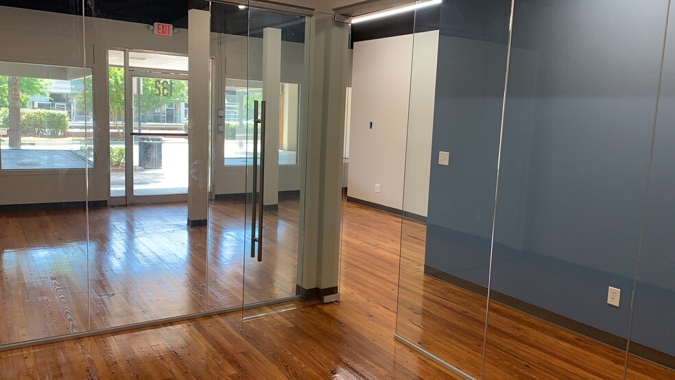 More Photos Of 132 SW Main St, Rocky Mount Storefront Retail Office For Lease