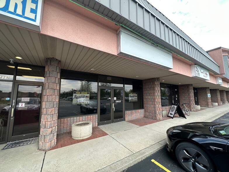 Primary Photo Of 5853-5857 Transit Rd, East Amherst Storefront Retail Office For Lease