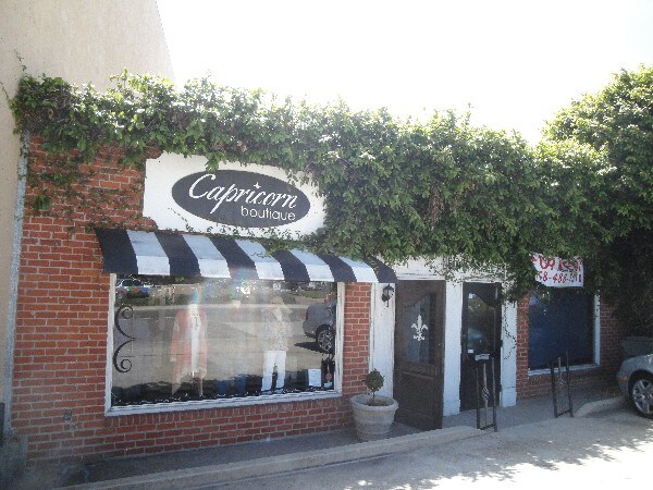 More Photos Of 5544 La Jolla Blvd, La Jolla Storefront Retail Residential For Lease