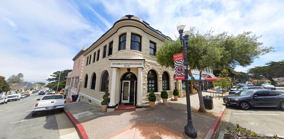 Primary Photo Of 572 Lighthouse Ave, Pacific Grove Office For Lease