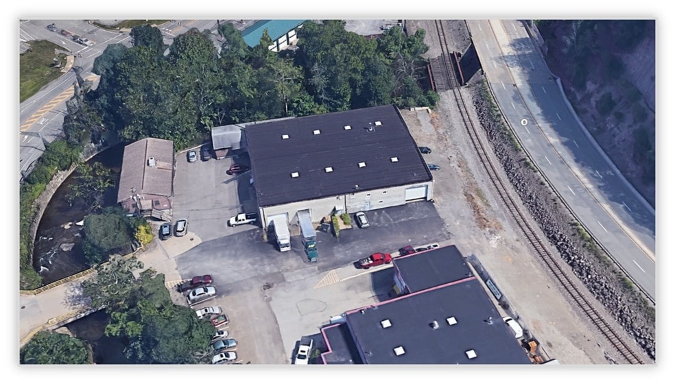 Primary Photo Of 1648 Butler Plank Rd, Glenshaw Industrial For Lease