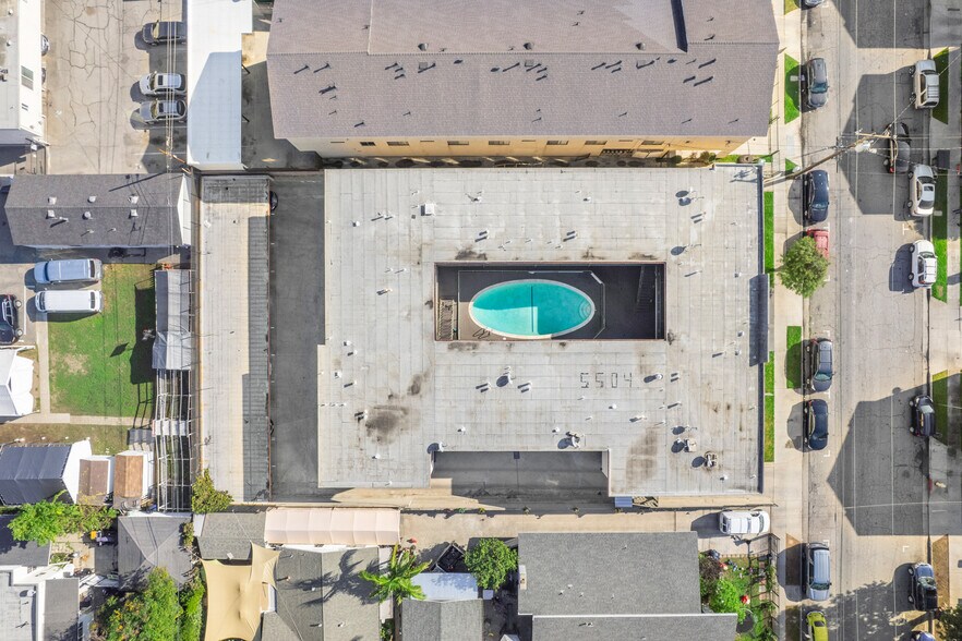 More Photos Of 4055 W 129th St, Hawthorne Apartments For Sale