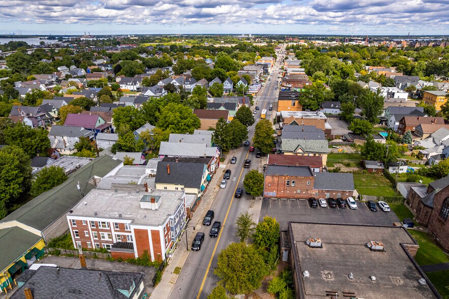 More Photos Of 250 Grant St, Buffalo Storefront For Sale