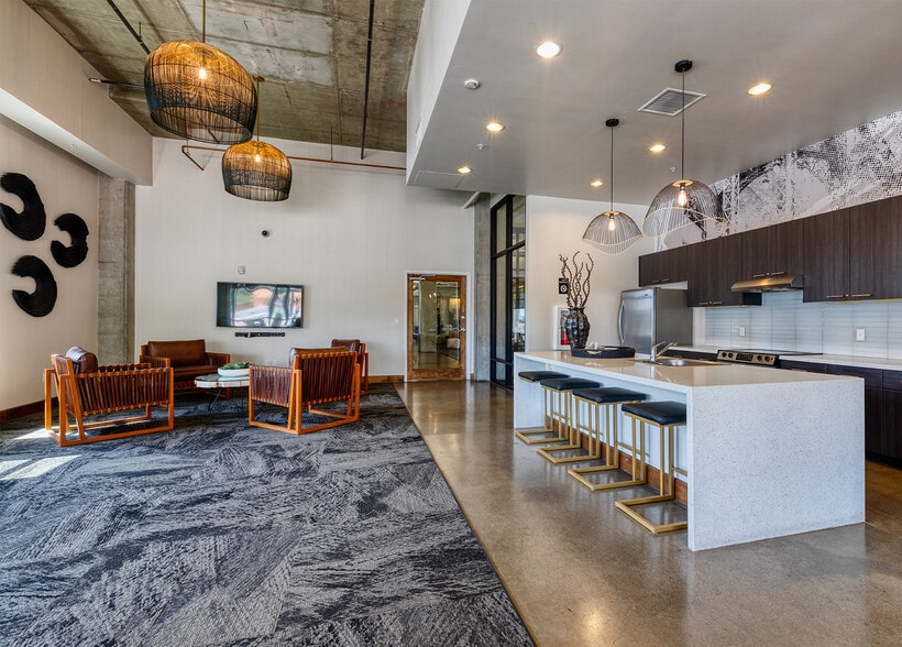 More Photos Of 350 E Congress St, Tucson Apartments For Lease