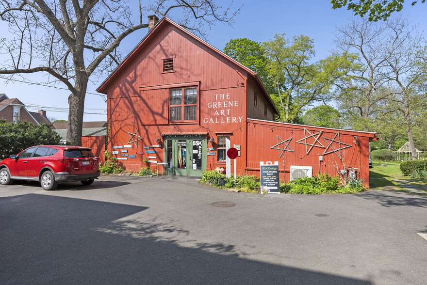 Primary Photo Of 29 Whitfield St, Guilford Storefront Retail Residential For Lease