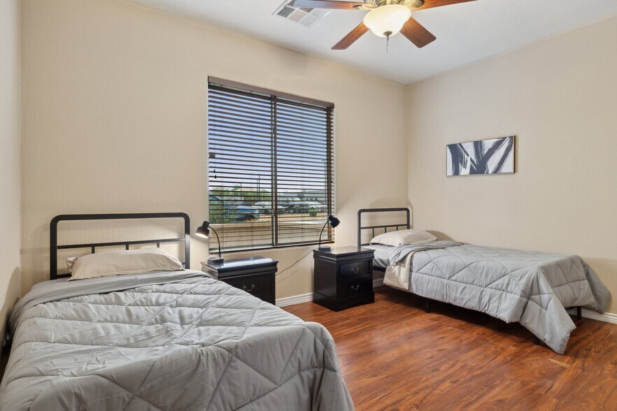 More Photos Of 2123 W Maya Way, Phoenix Healthcare For Sale