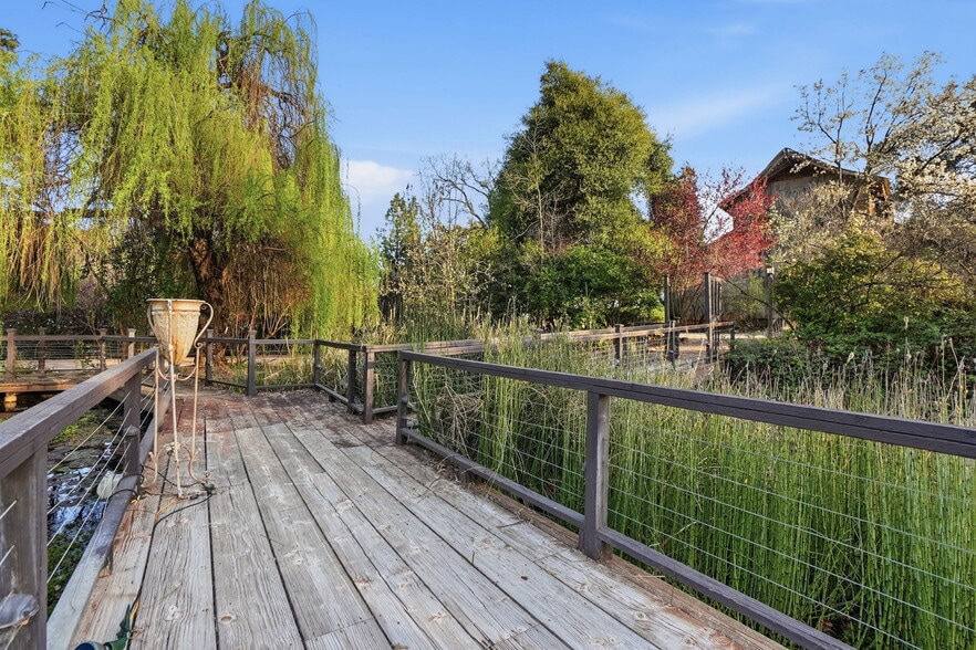 More Photos Of 21645 Parrotts Ferry Rd, Sonora Specialty For Sale