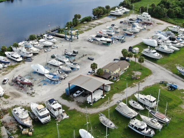 More Photos Of 2152 Boat Yard Rd, Moore Haven Shipyard For Sale