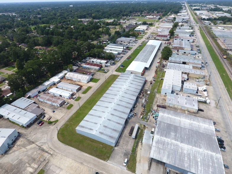 More Photos Of 11765 Darryl Dr, Baton Rouge Warehouse For Lease