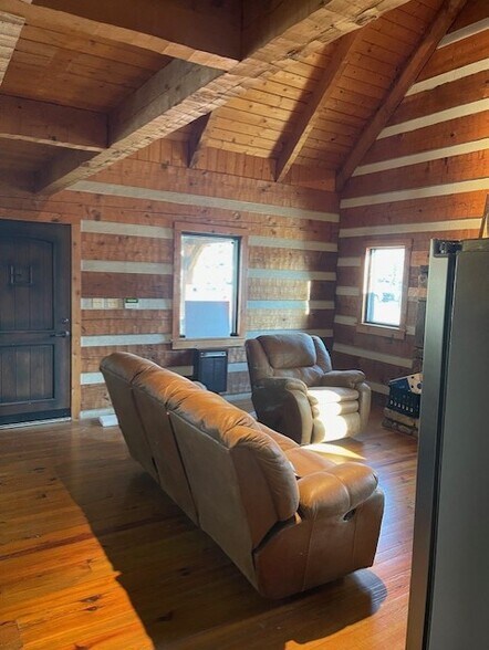 More Photos Of 601 W Oakland St, Broken Arrow Office Residential For Sale