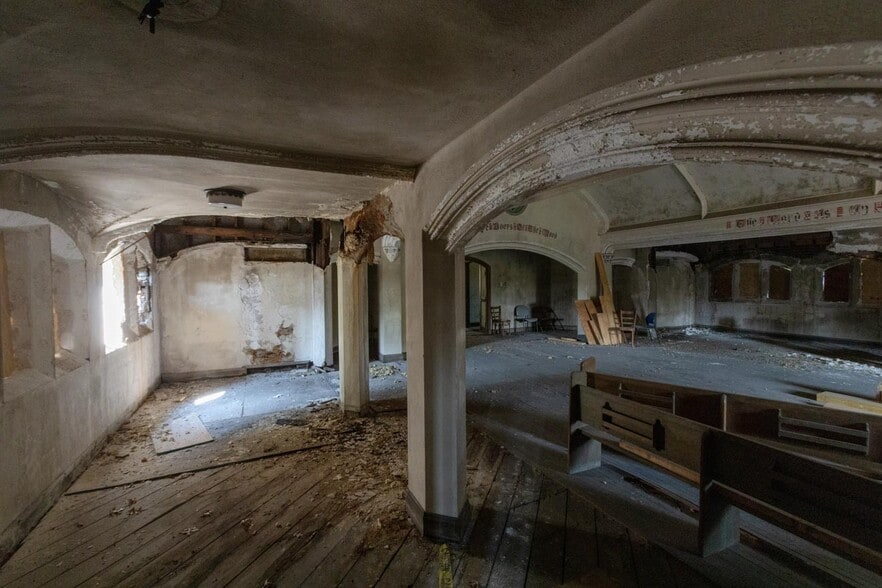 More Photos Of 710 Mulberry St, Pittsburgh Religious Facility For Sale