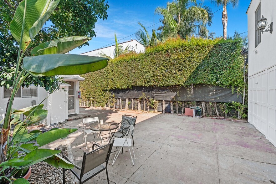 More Photos Of 934 N La Jolla Ave, West Hollywood Apartments For Sale
